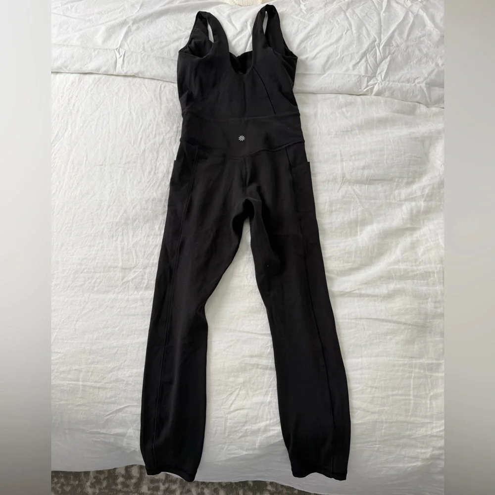 Athleta Salutation Stash 7/8 bodysuit NWOT black size Small - Picture 3 of 4